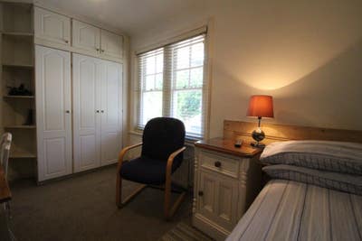 Double Room to Rent near Reading & Henley Main Photo