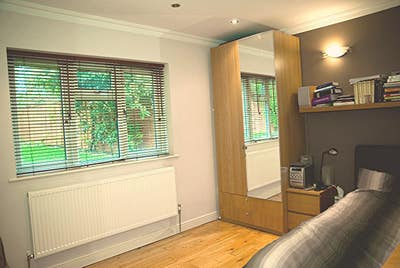 Large room @ female Crouch End grdn flat bills inc Main Photo