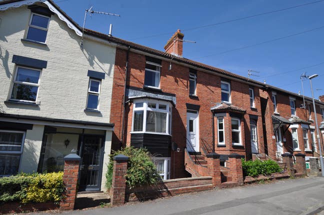 En-suite Rooms in Wimborne Town Centre Main Photo