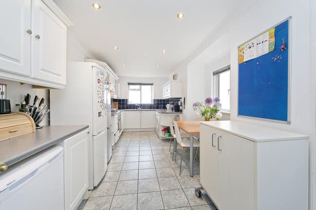 1 Large Double Room and 1 Extra Large Double Room Main Photo