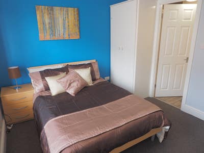 **PRICE DROP Abington House Share** Main Photo