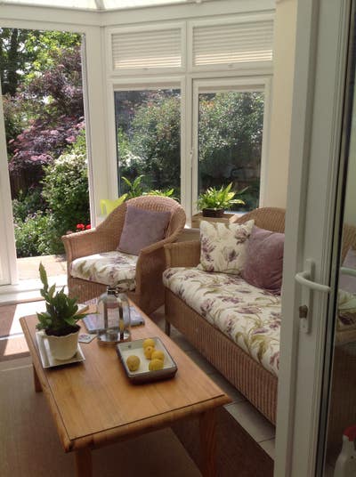 Spacious en-suite room in house with rural view Main Photo