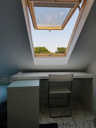 Bright and Quiet Loft Room Main Photo