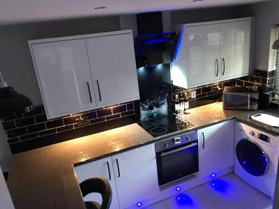 Newly  Refurbished Modern Maisonette in Beckenham  Main Photo