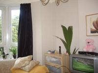 1 Bedroom flat in prime east end location. Main Photo