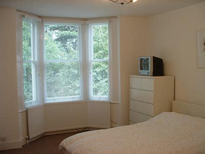 Stunning En-suite Room in Quality House (44DR3) Main Photo