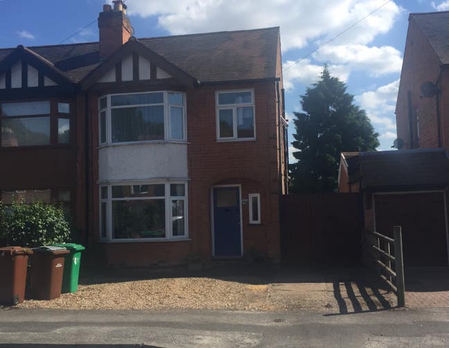 Lovely house in Wollaton available  Main Photo