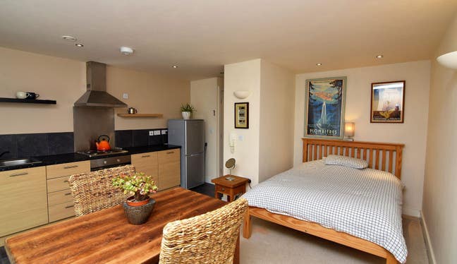 Cosy Studio Near City Walls Main Photo