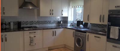 Extra Large Double Room Aldgate  Main Photo