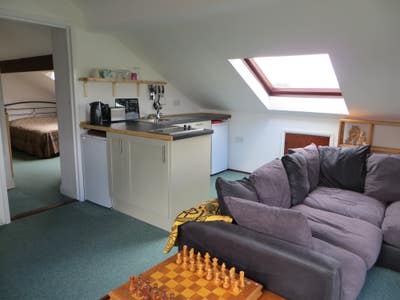 Whole of Second Floor, two fully furnished rooms Main Photo