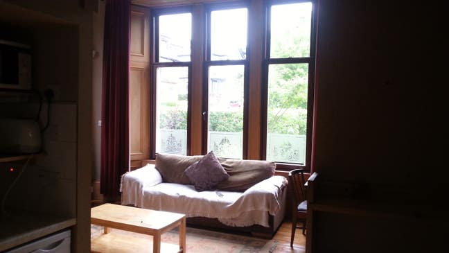 Studio Room in Victorian End Terrace Villa Main Photo