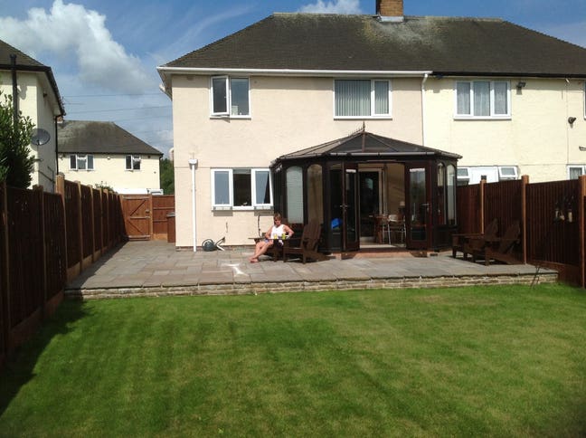 Double bedroom, great location, no bills Main Photo