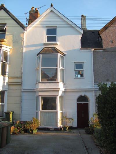 Mutley, en suite double room in clean quiet flat Main Photo