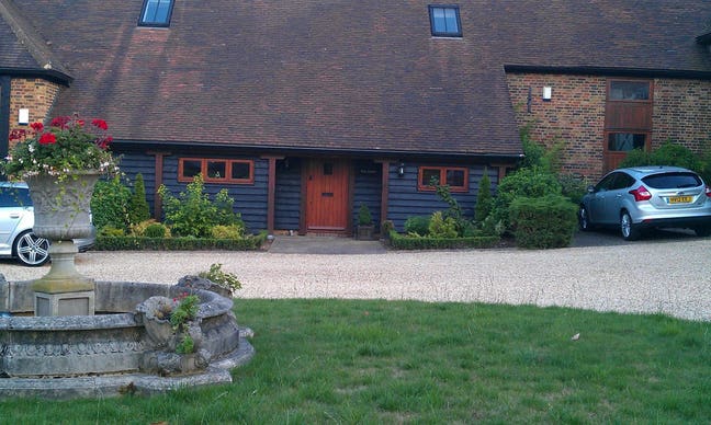Large double room + en suite bathroom, Mon-Fri let Main Photo