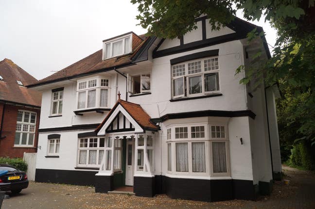 Zero Deposit Option Ensuite Double Room.Bills inc  Main Photo