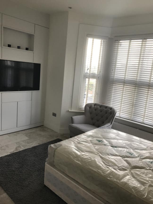 Double  room to rent for single person  Main Photo