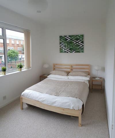 Double Room Available Now Main Photo