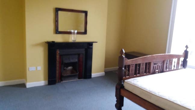 Three rooms each for single occupancy  Main Photo