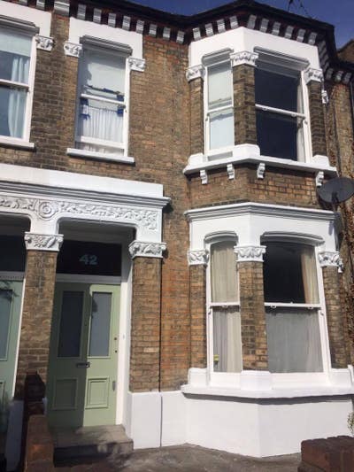  Double room in sociable Shepherds Bush house Main Photo