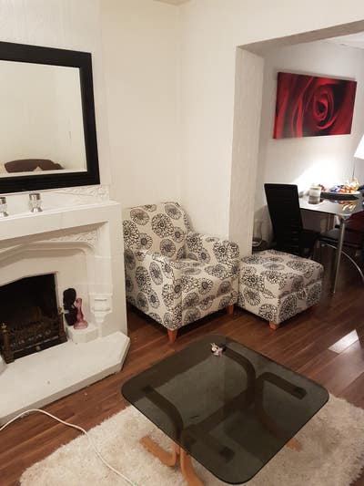 A double room is available to let Main Photo