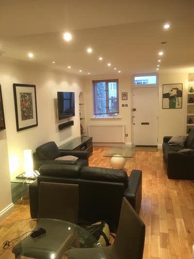 Double Room in Refurbished Mews House – Paddington Main Photo