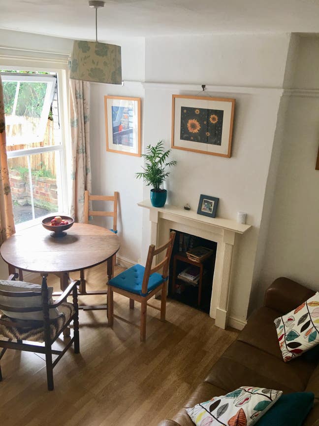 Double room, friendly small prof houseshare  Main Photo