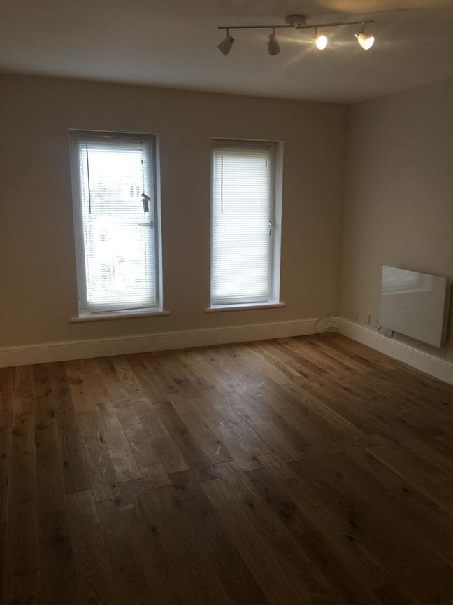 Cute Studio Flat - Centre of Eastbourne Main Photo