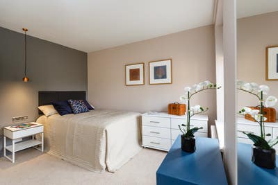 Executive furnished double bedroom Main Photo