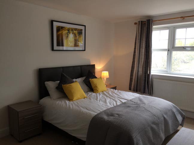 Large  Double room available 29th April Main Photo