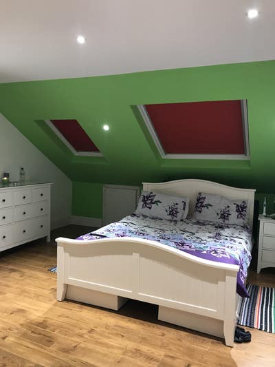 King size bedroom Main Photo