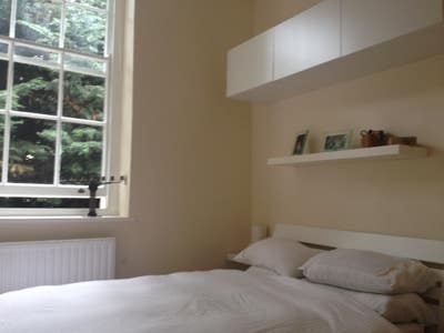 Immaculate 1 Double Bed Apartment Main Photo