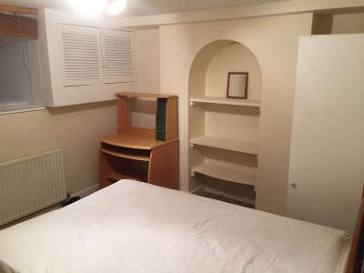 Great Room Central Guildford Main Photo