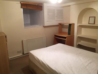 Great Room Central Guildford Main Photo
