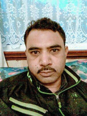 Looking for good clean room.  Main Photo