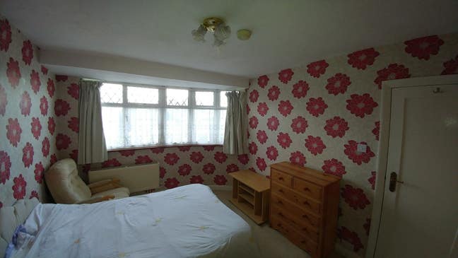 Large Double room for 1 person £500 per month Main Photo