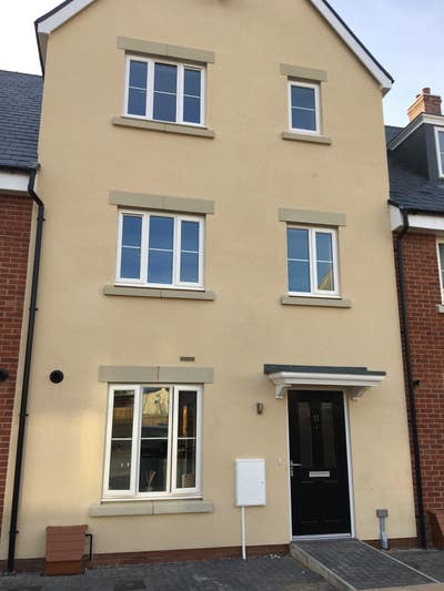 Friendly  Houseshare Main Photo