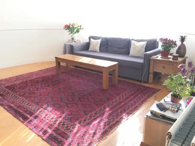 Great location. London Bridge. Main Photo