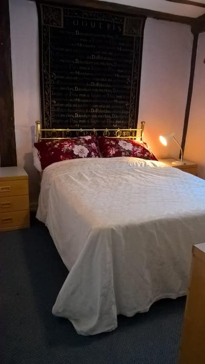 Connecting bedroom and sitting room, own bathroom Main Photo