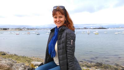 Female seeks an Studio flat/One bedroom flat Main Photo