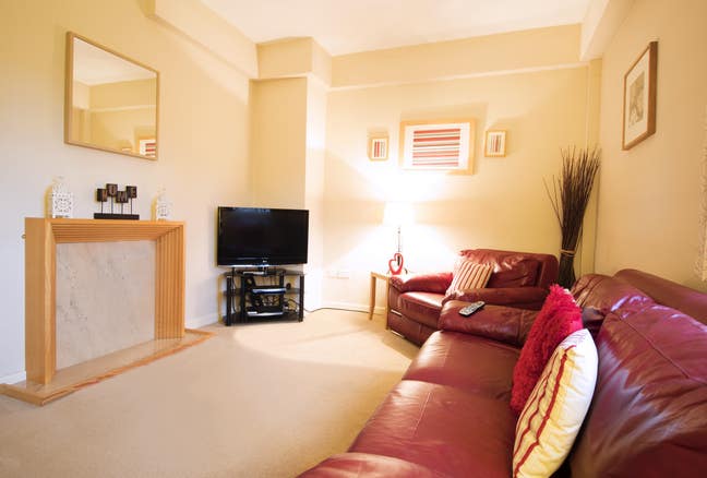 ❄️Two Weeks Rent Free ❄️ 88a Main Photo