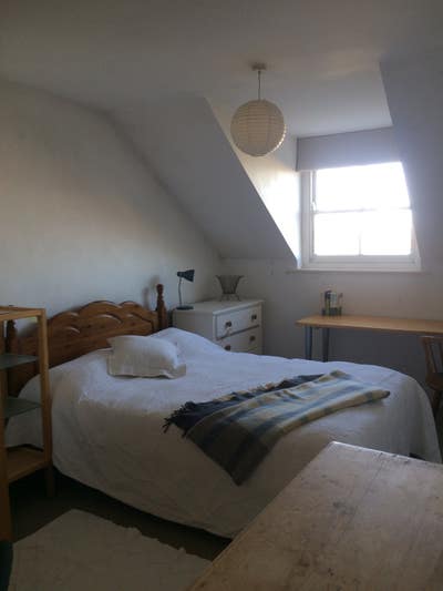 Double room, ensuite shower and harbour views Main Photo