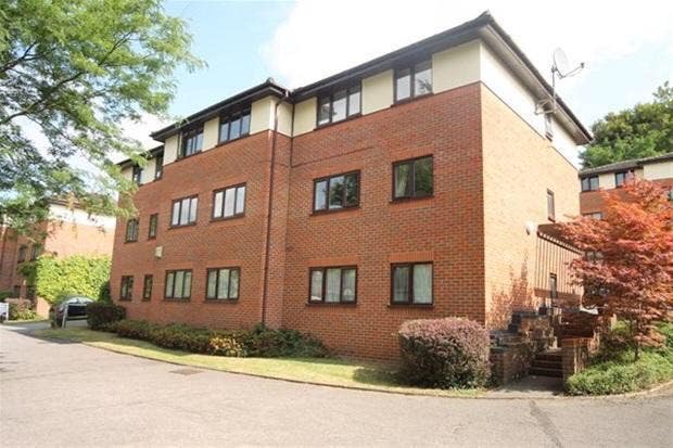 One Bed Flat High Wycombe /  Loudwater  £900 Main Photo