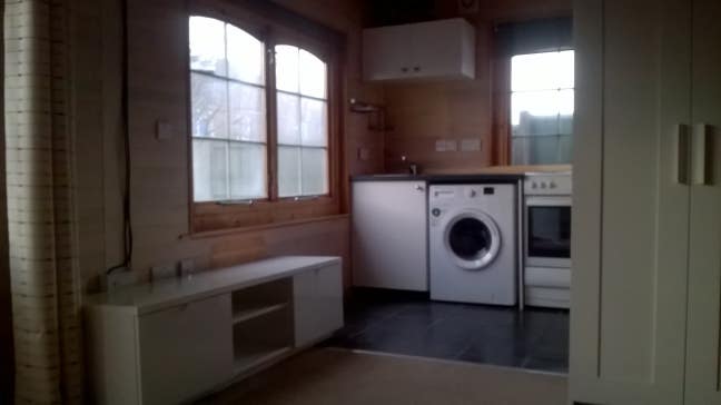 Self contained detached studio chalet  Main Photo