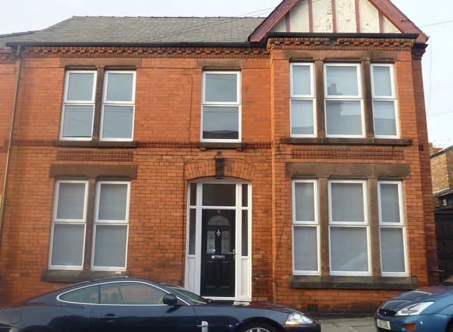  Double Room  friendly house share - Aigburth Main Photo