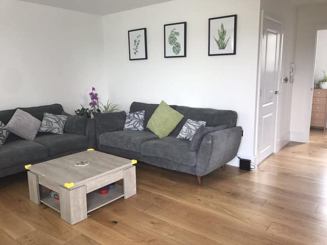 Double Bedroom near Mile End/Canary Wharf Main Photo