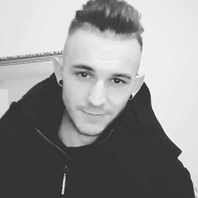 Tidy professional  Main Photo