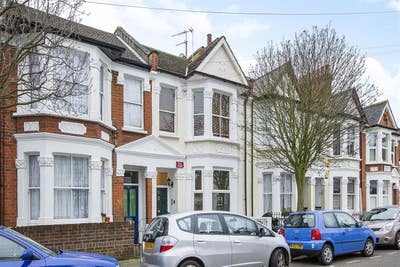 Room available in Fulham houseshare  Main Photo