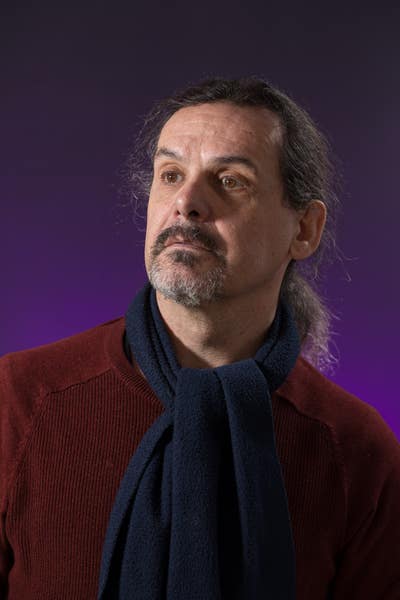 Looking for acomodation Main Photo