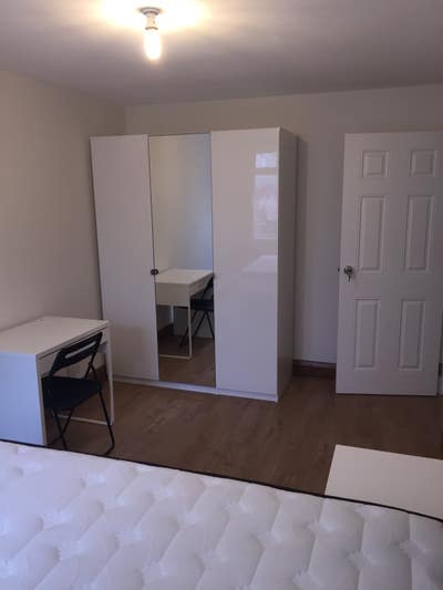 Large Double Room for One Person  Main Photo