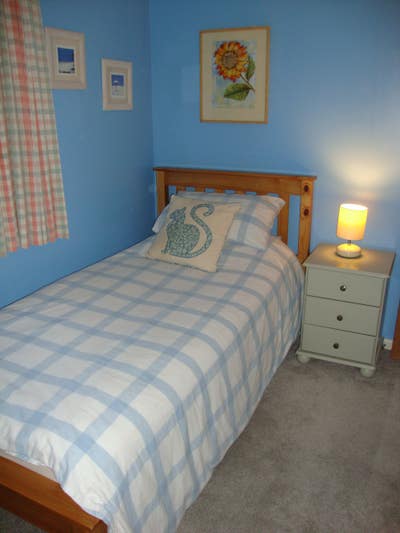 Furnished single room in shared family house ripon Main Photo